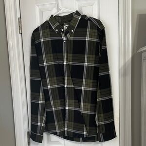 Express Men's Dark Plaid Button Down Shirt
